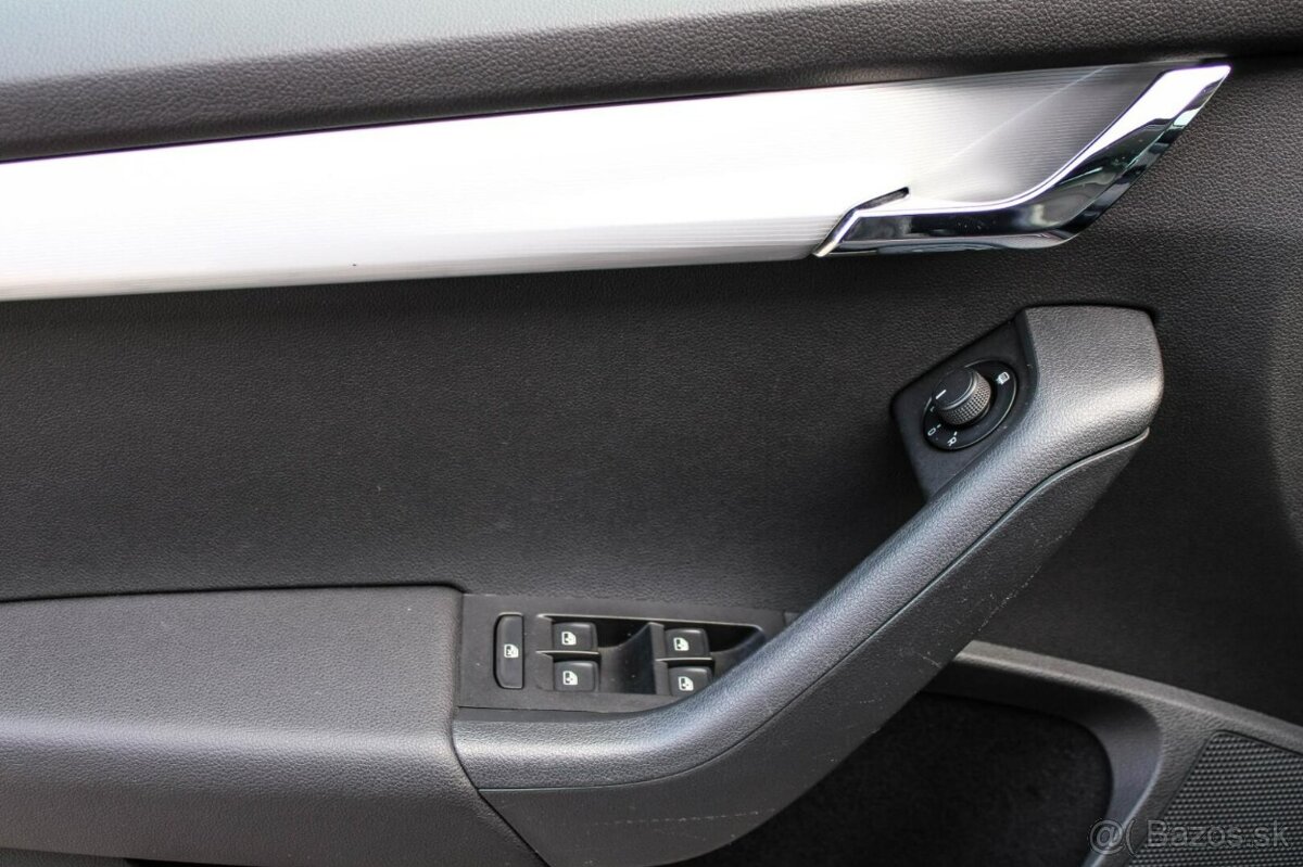 Škoda Octavia 1.6 TDI Business DSG - 8