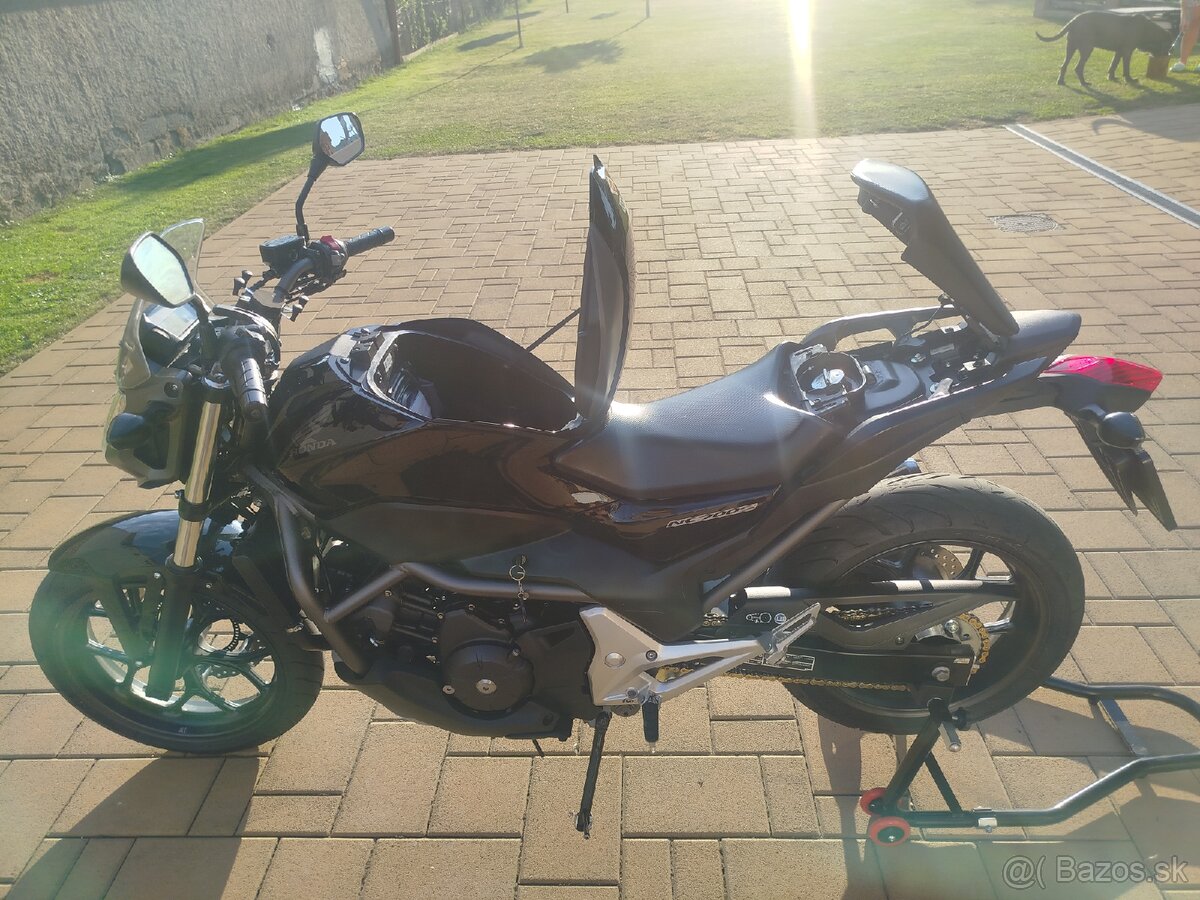 Honda NC 700S Dct - 8