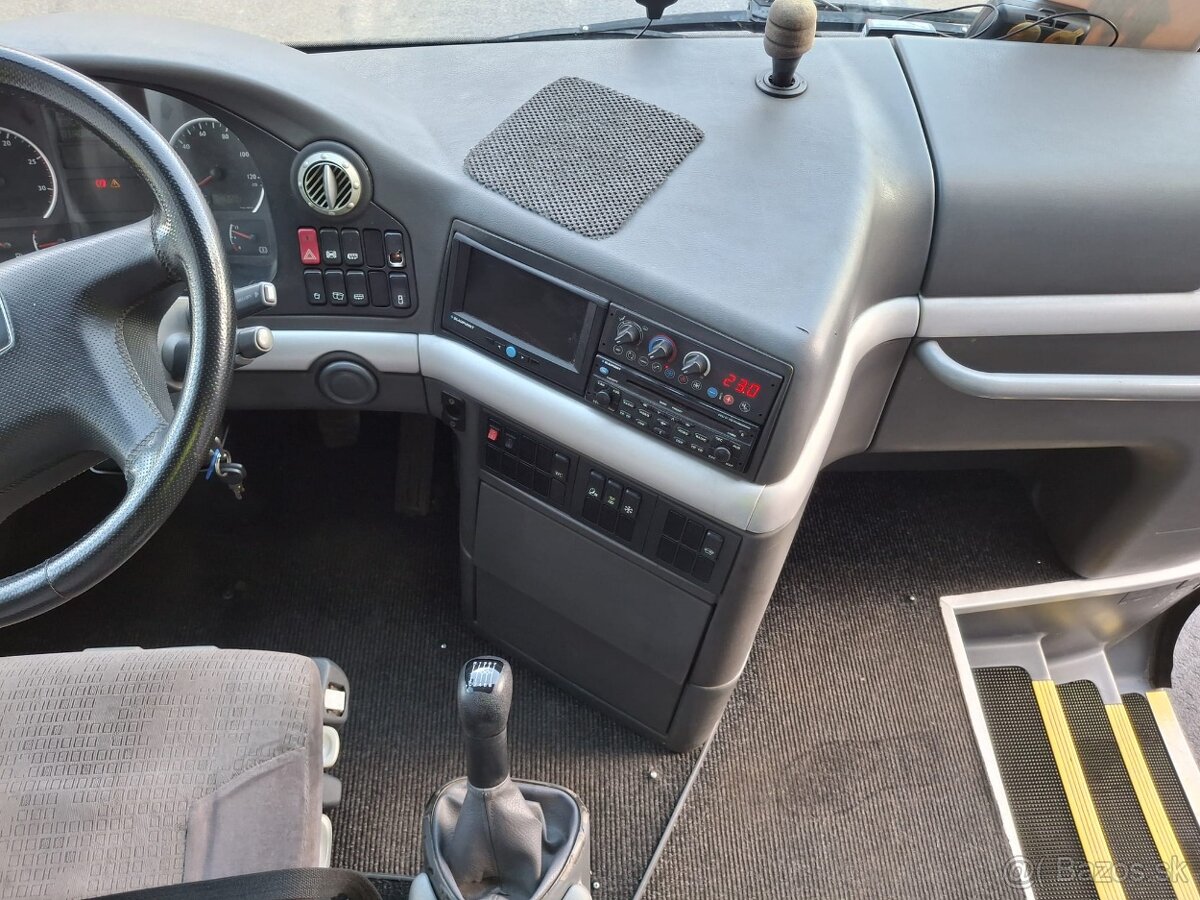 MAN lion's coach R07 - 8