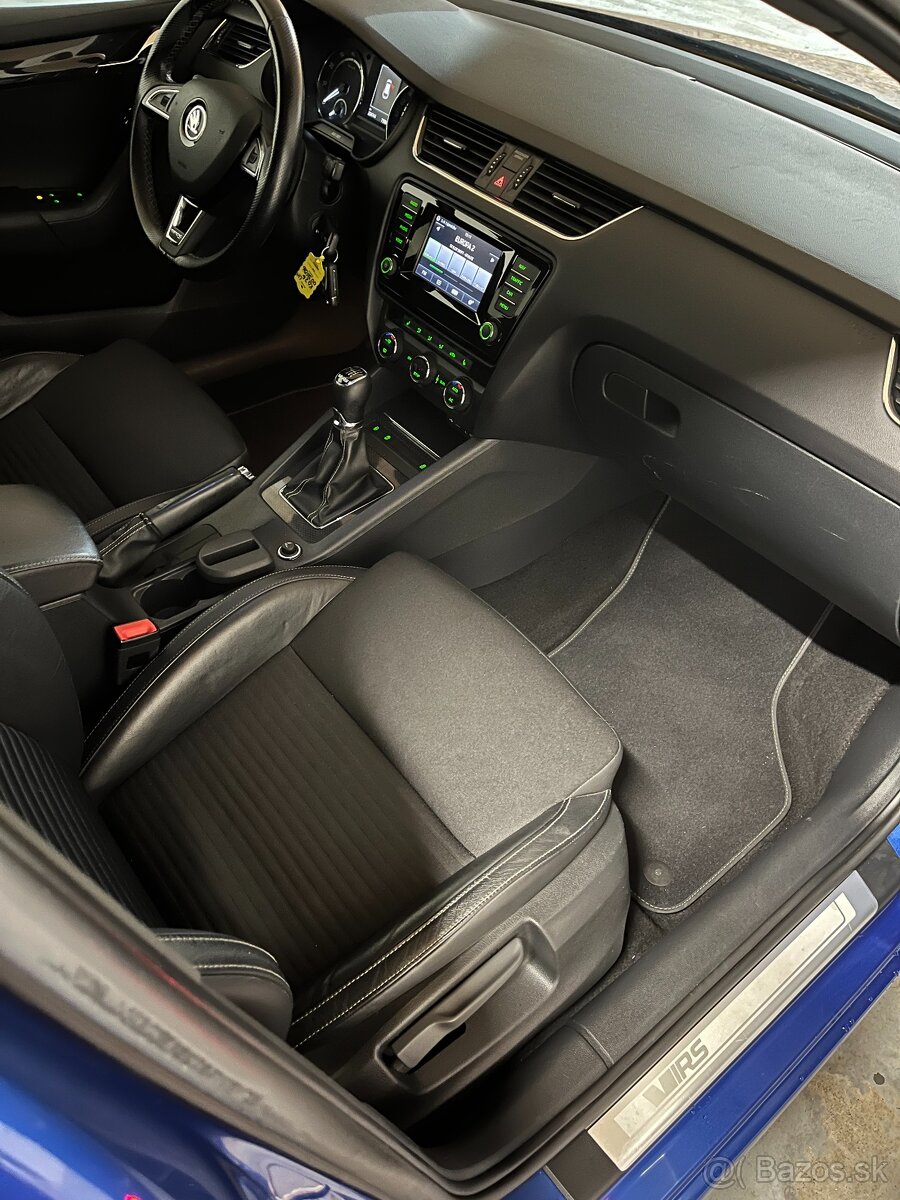 Škoda Octavia Combi 2.0 TSI RS - 8
