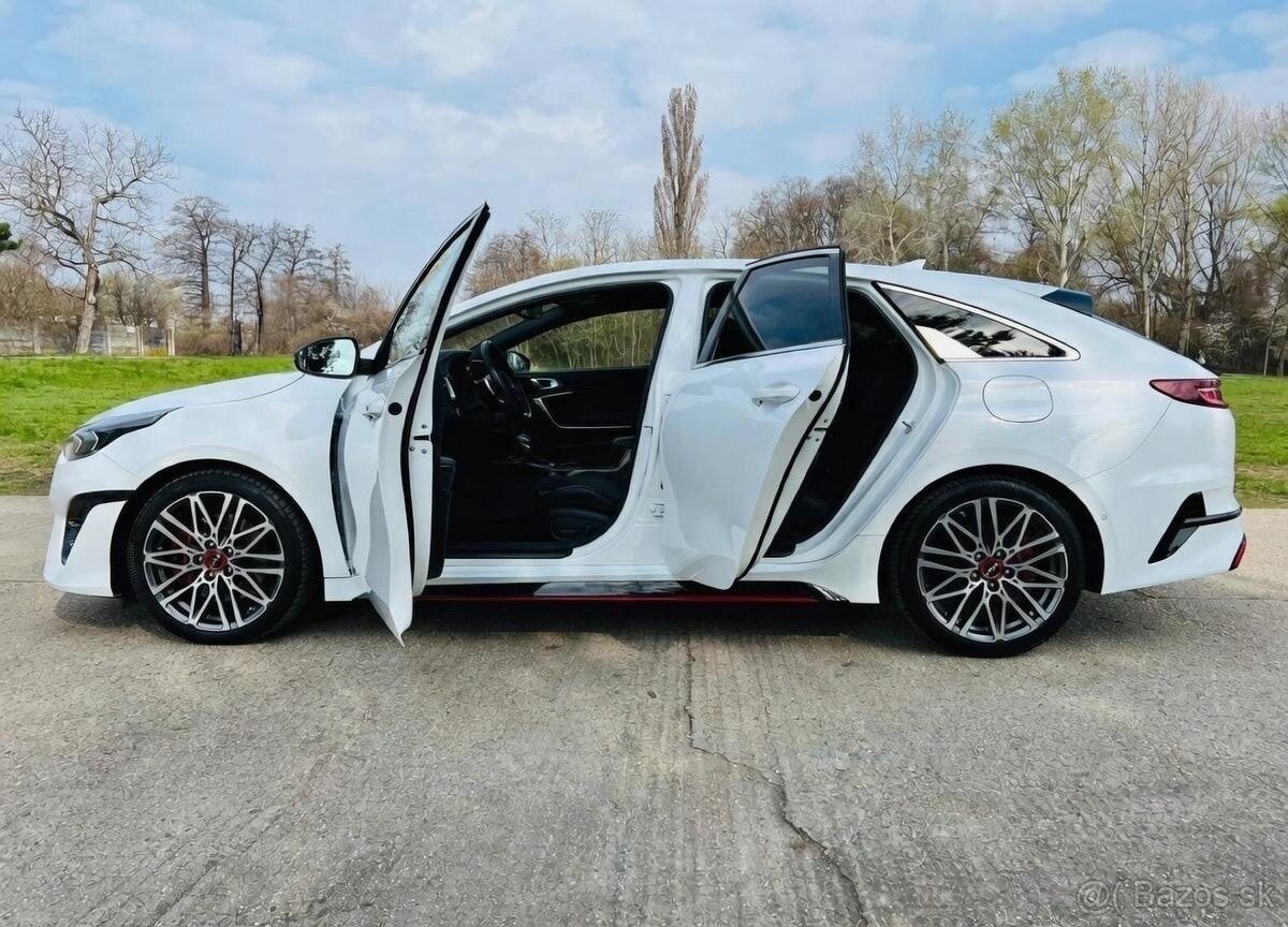 Kia Pro Ceed 1.6 T-GDi GT AT - rok 2023 - 8