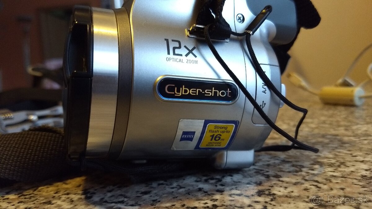 Fotoaparát Sony DSC-H2 - 8