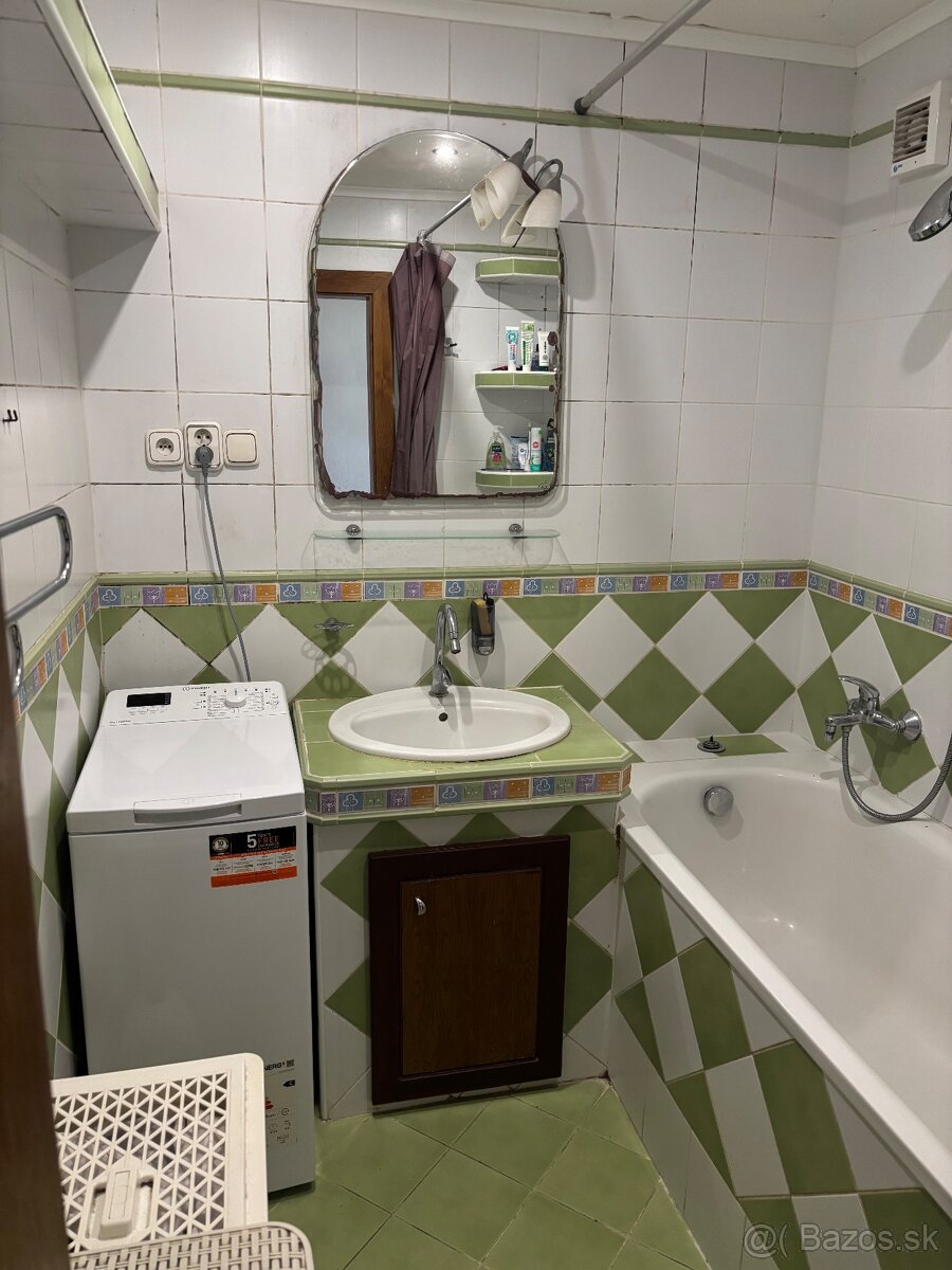 Predaj 3 izboveho bytu - 8