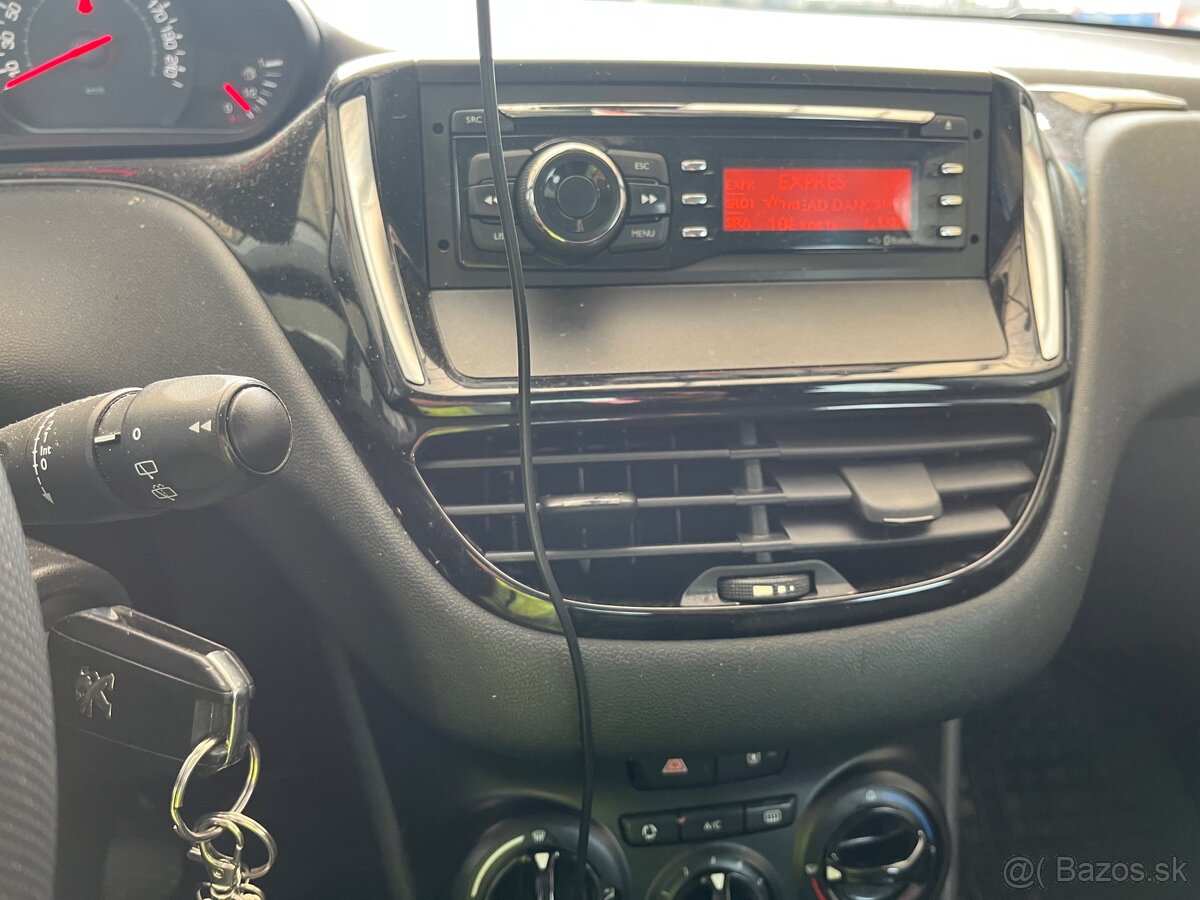 Predám Peugeot 208 1,4 Hdi 50 kw - 8