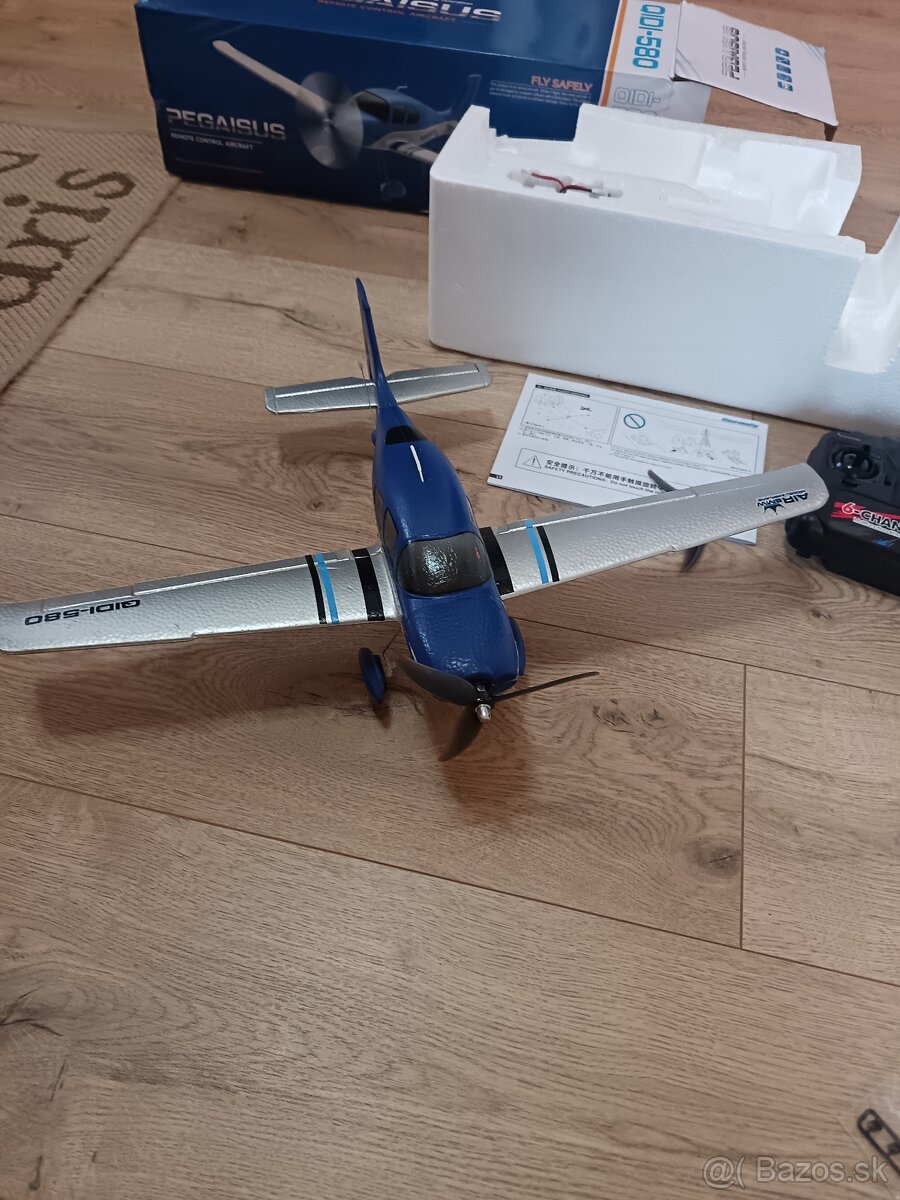 RC lietadlo - 8