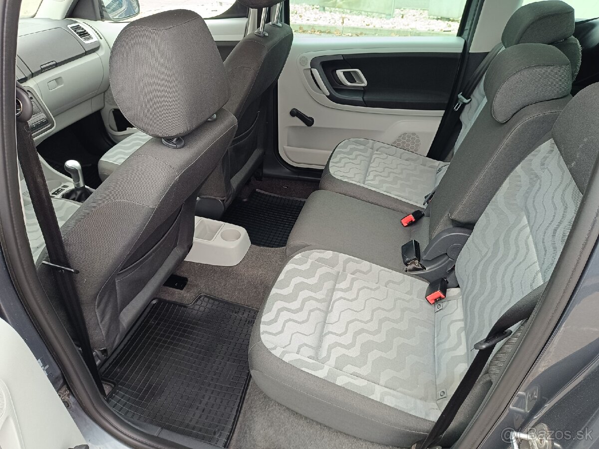 Škoda Roomster 1,2 benzin,r.v.2007,naj 153000 km - 8