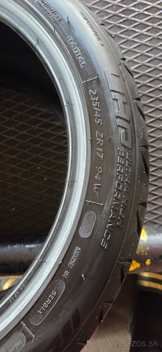 Predám 2ks.letné pneumatiky kormorán 235/45R17 94W. - 8