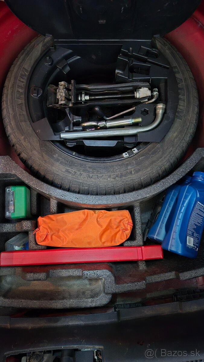 Predám motorové vozidlo ŠKODA FABIA COMBI 1.2 HTP 47kW - 8