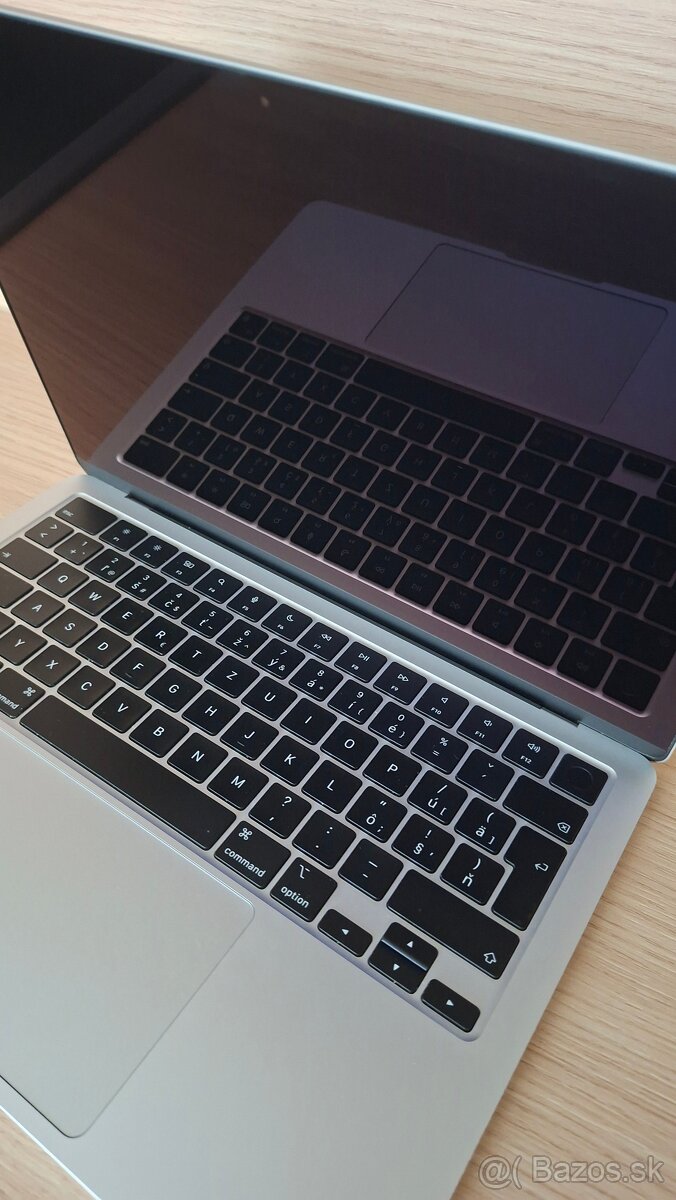 MacBook Air M2 - 8