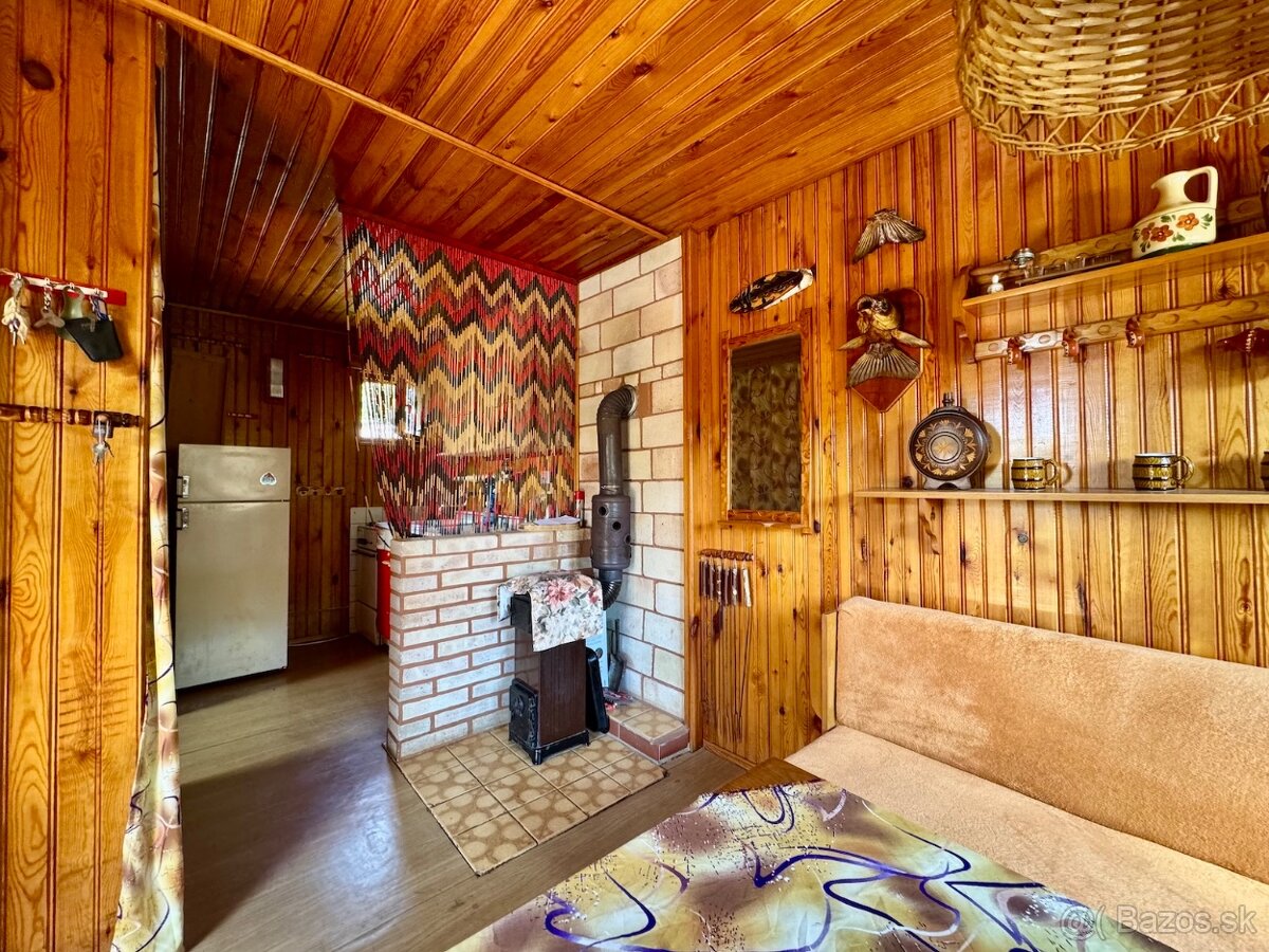 Rekreačná chata v Čani pri jazere s peknou záhradkou - 8