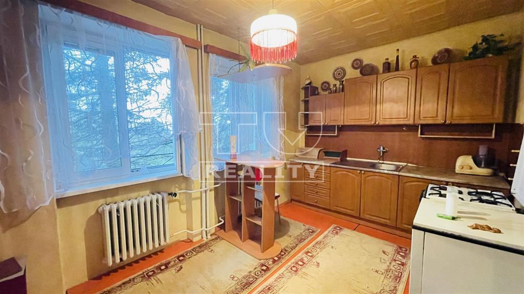 4 izbový rodinný dom, 1057m2, Skalité - 8