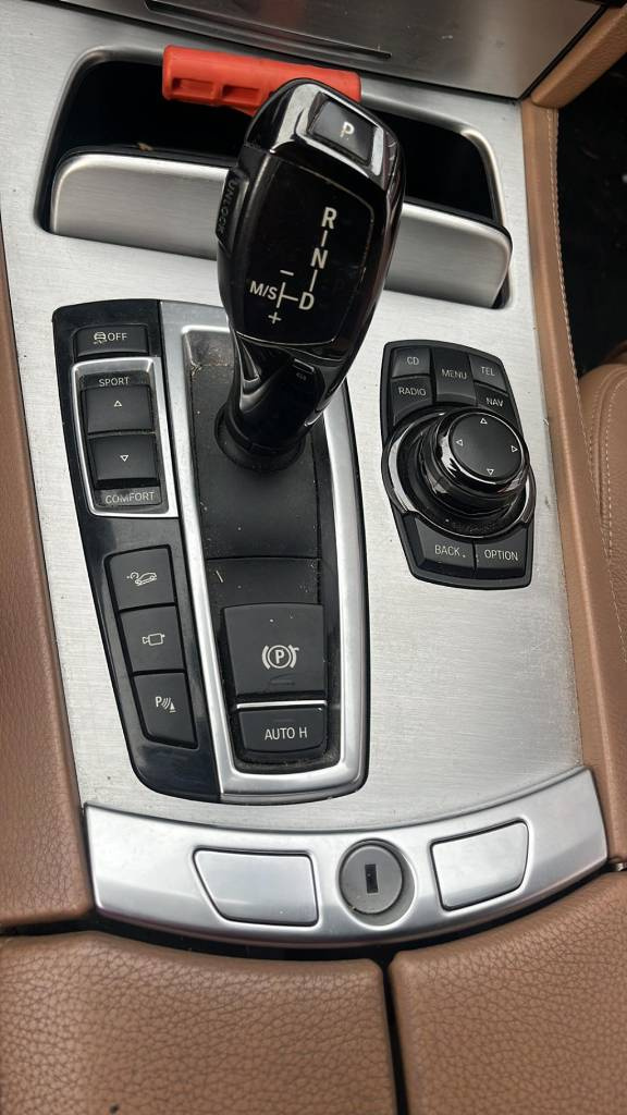 BMW 750i M-packet xdrive F01 - 8