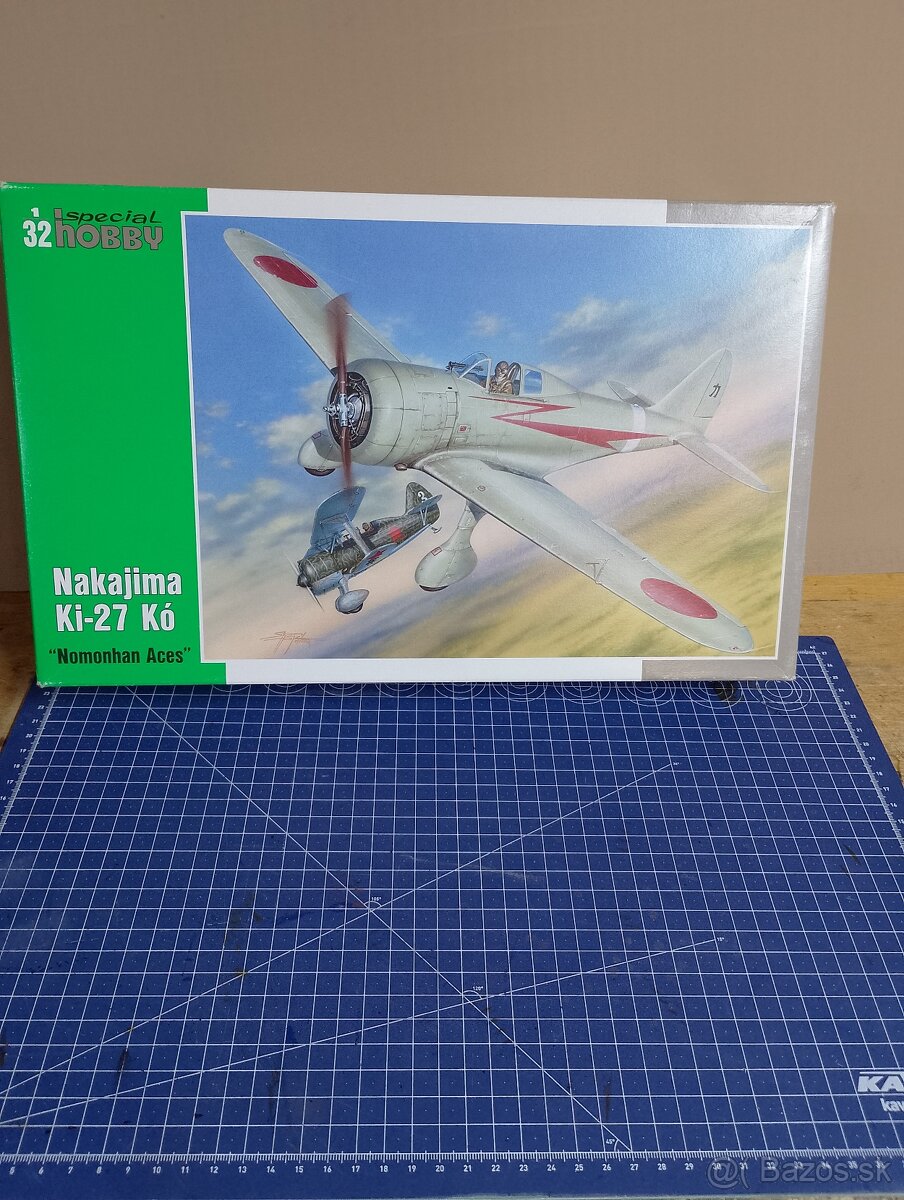 Plastikové modely lietadiel 1/32 - 8