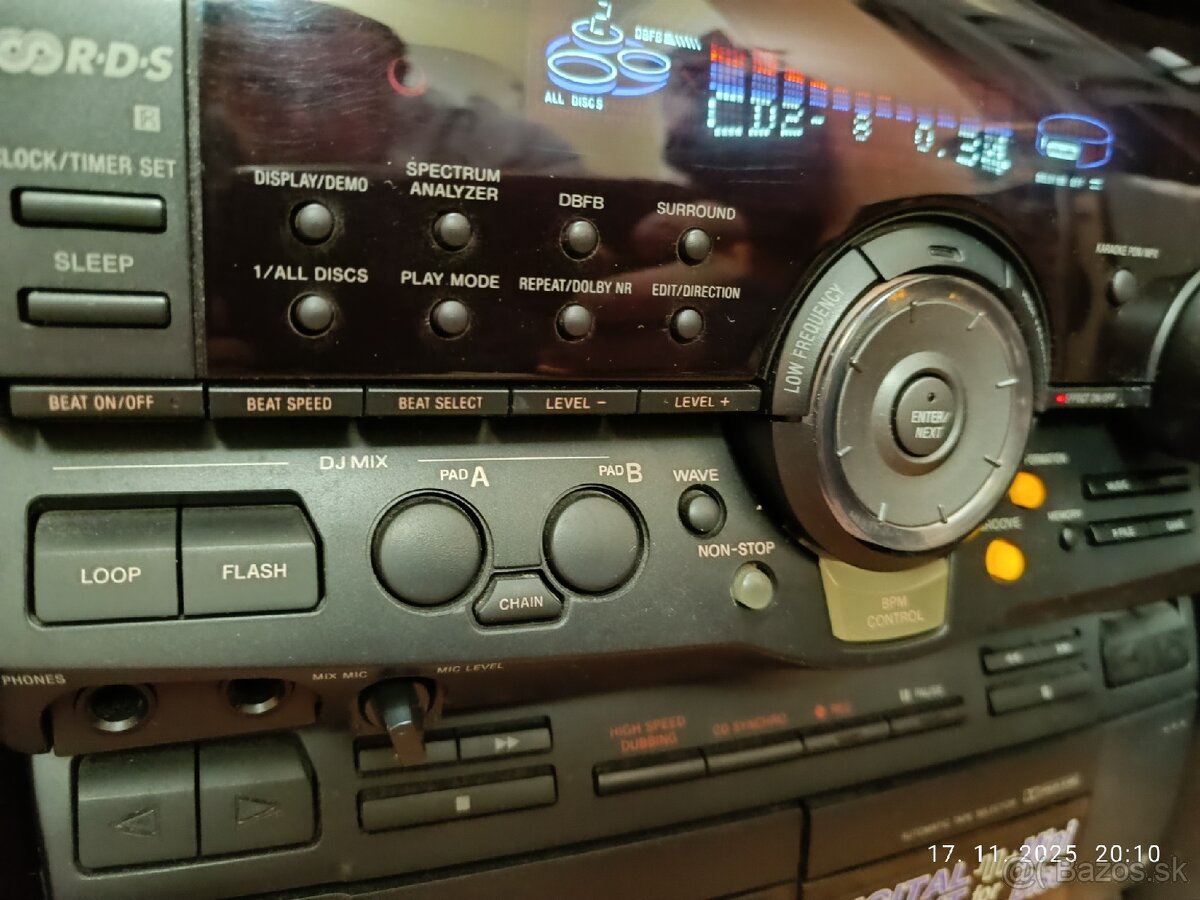 SONY RX90... plne funkčná...2x100W RMS - 8