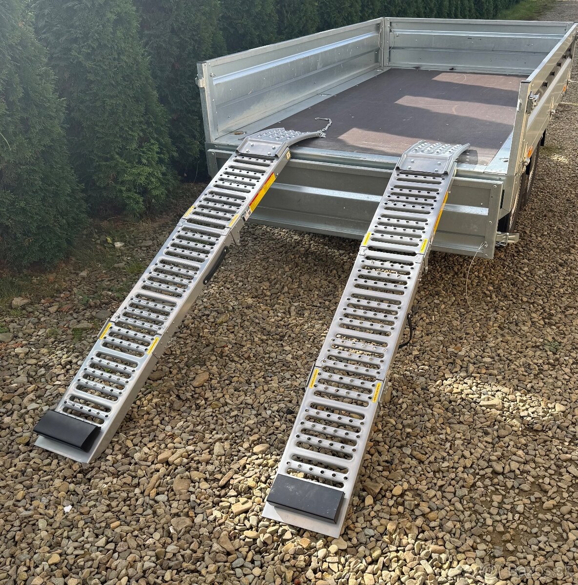 Prenájom prívesného vozíka - 8