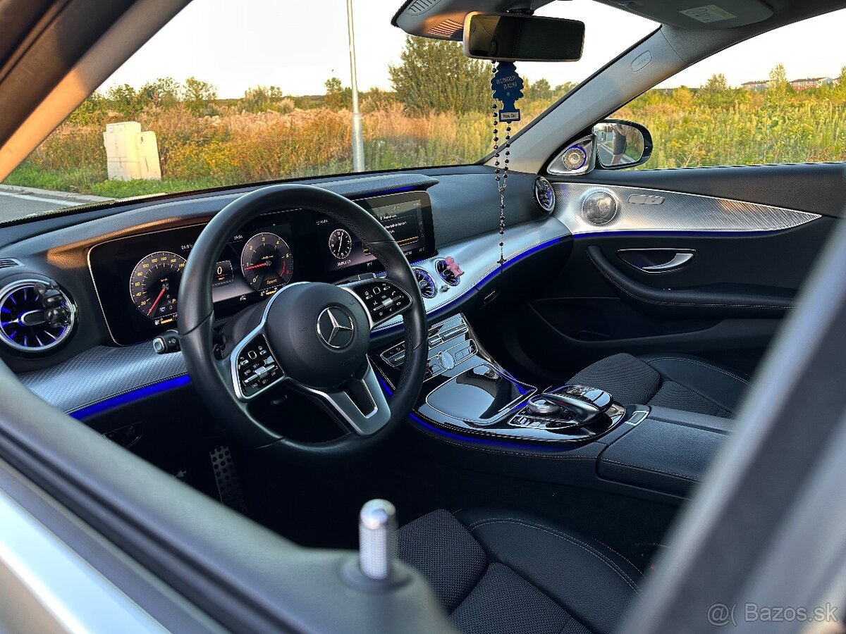Mercedes-Benz E-Class Sedan 220d (2019) - 8