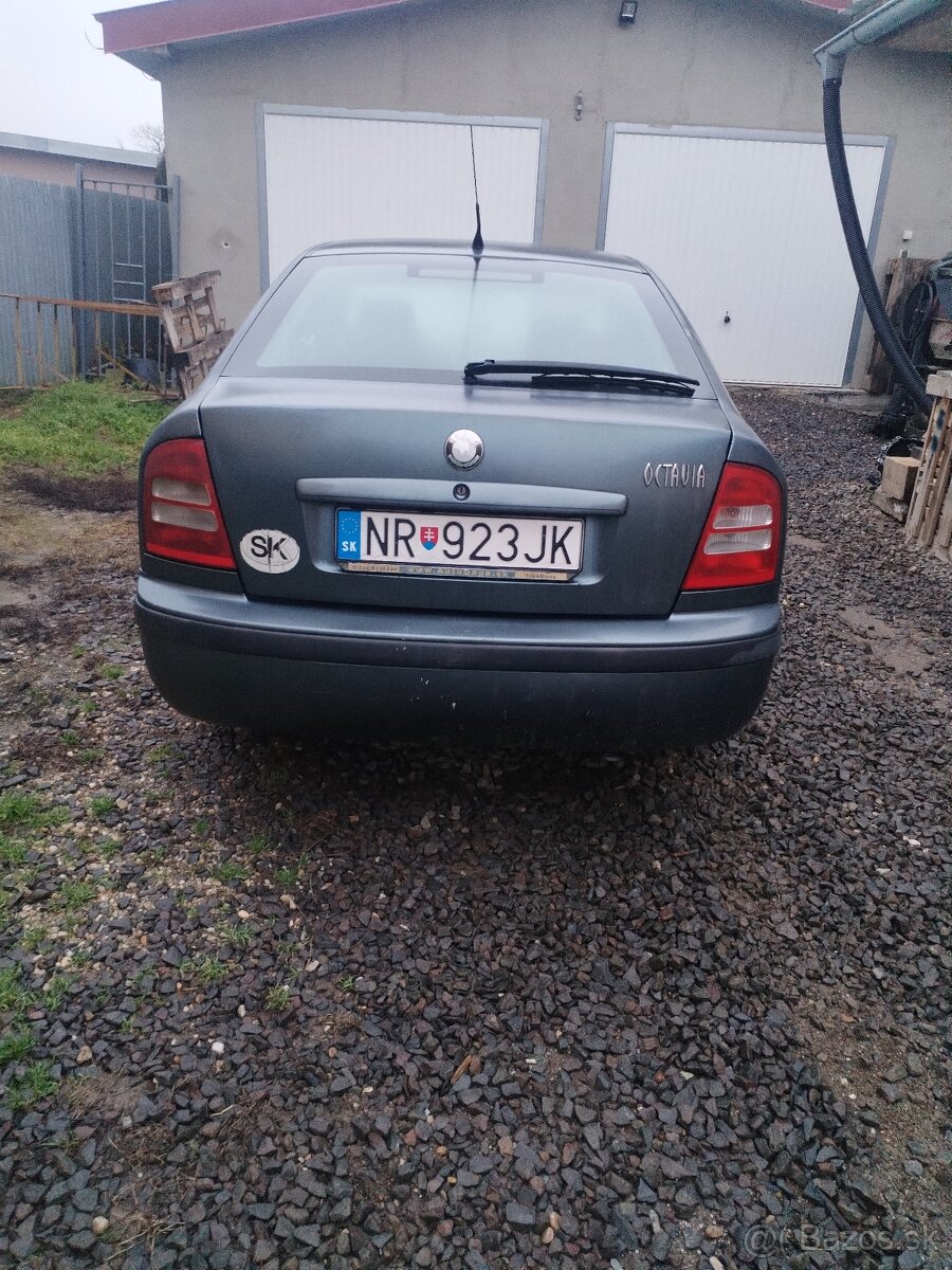 Rozpredám Octaviu - 8