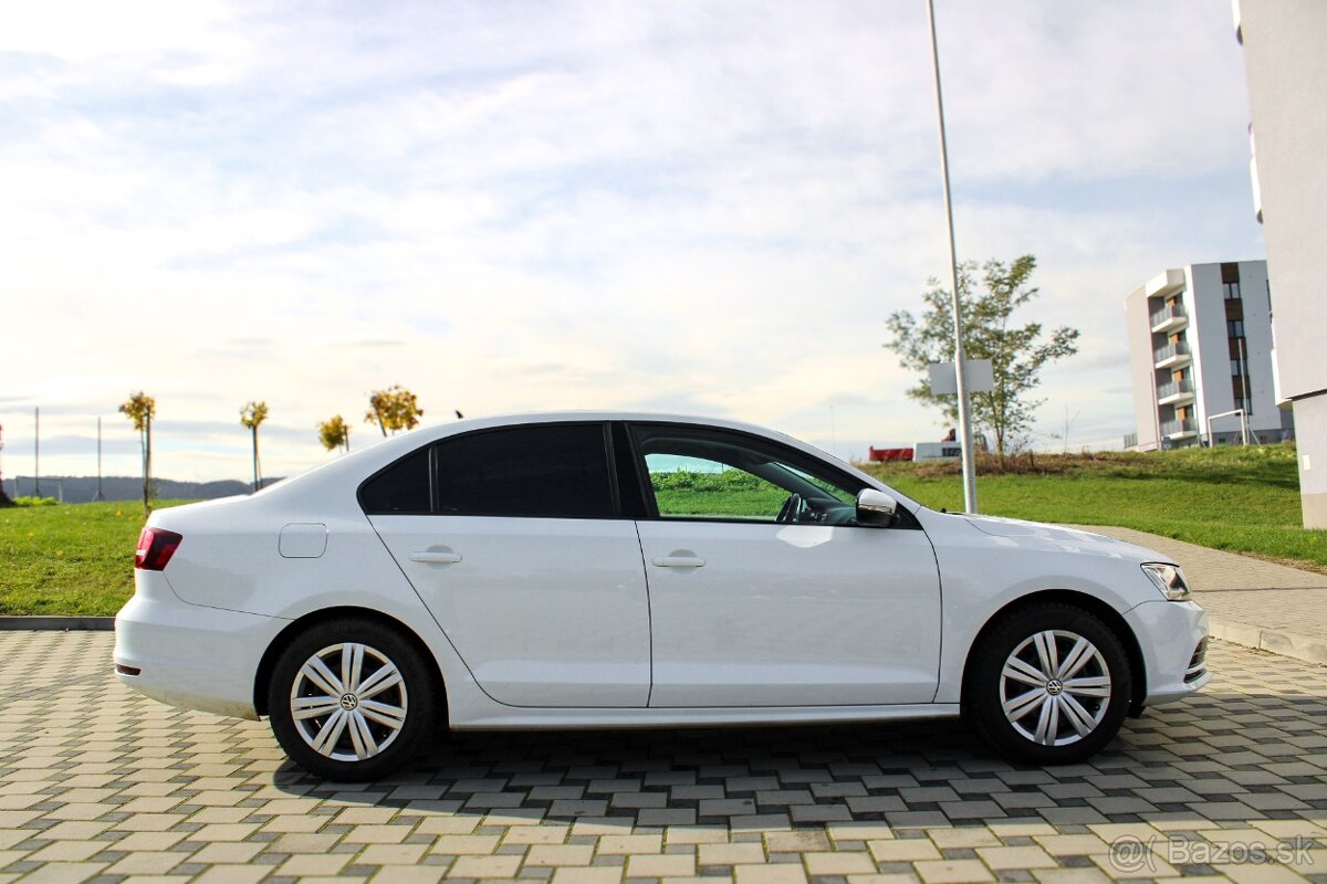 Volkswagen Jetta 1.2 TSI Comfortline - 8