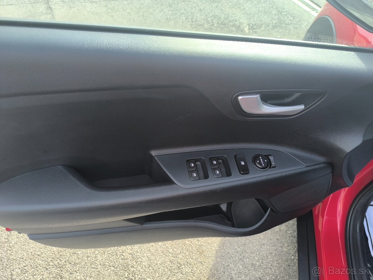 Kia Stonic 1.2 DPi 58 kW M5 MY25 Silver + Silver pack - 8