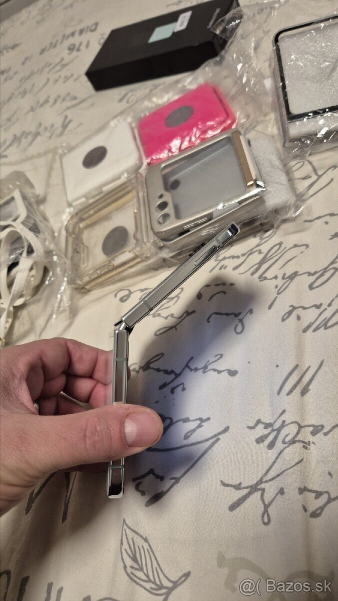Samsung galaxy Z flip 5 512gb, mint ako novy - 8