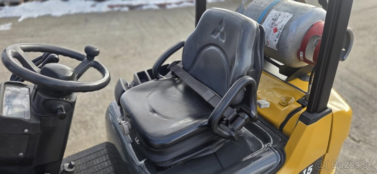 Vysokozdvižný vozík CATERPILLAR GP15N LPG - 8