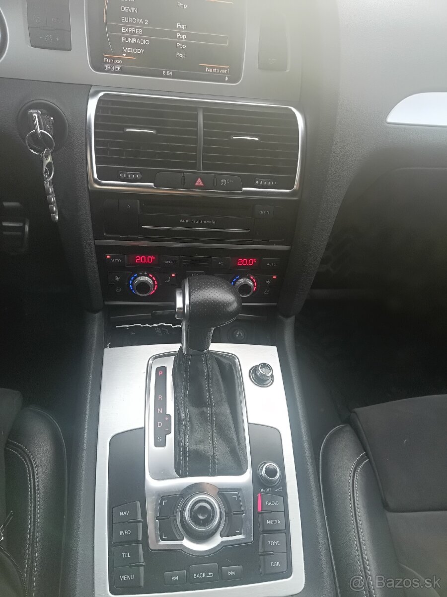 Audi Q7 3.0 TDI S-Line - 8