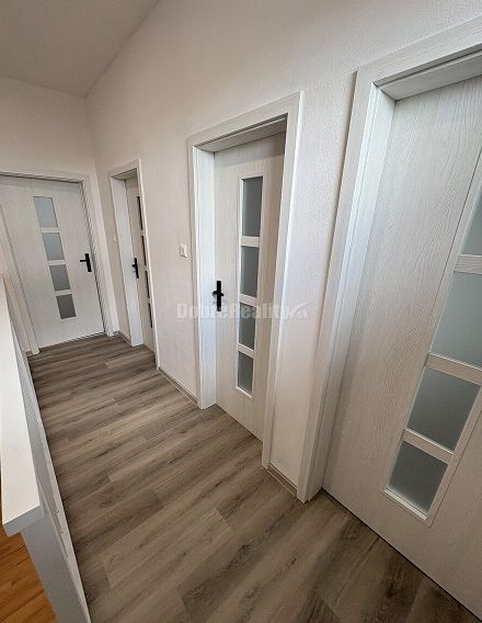 RK Dobré reality prenajíma krásny nový apartmán v Nesvadoch - 8