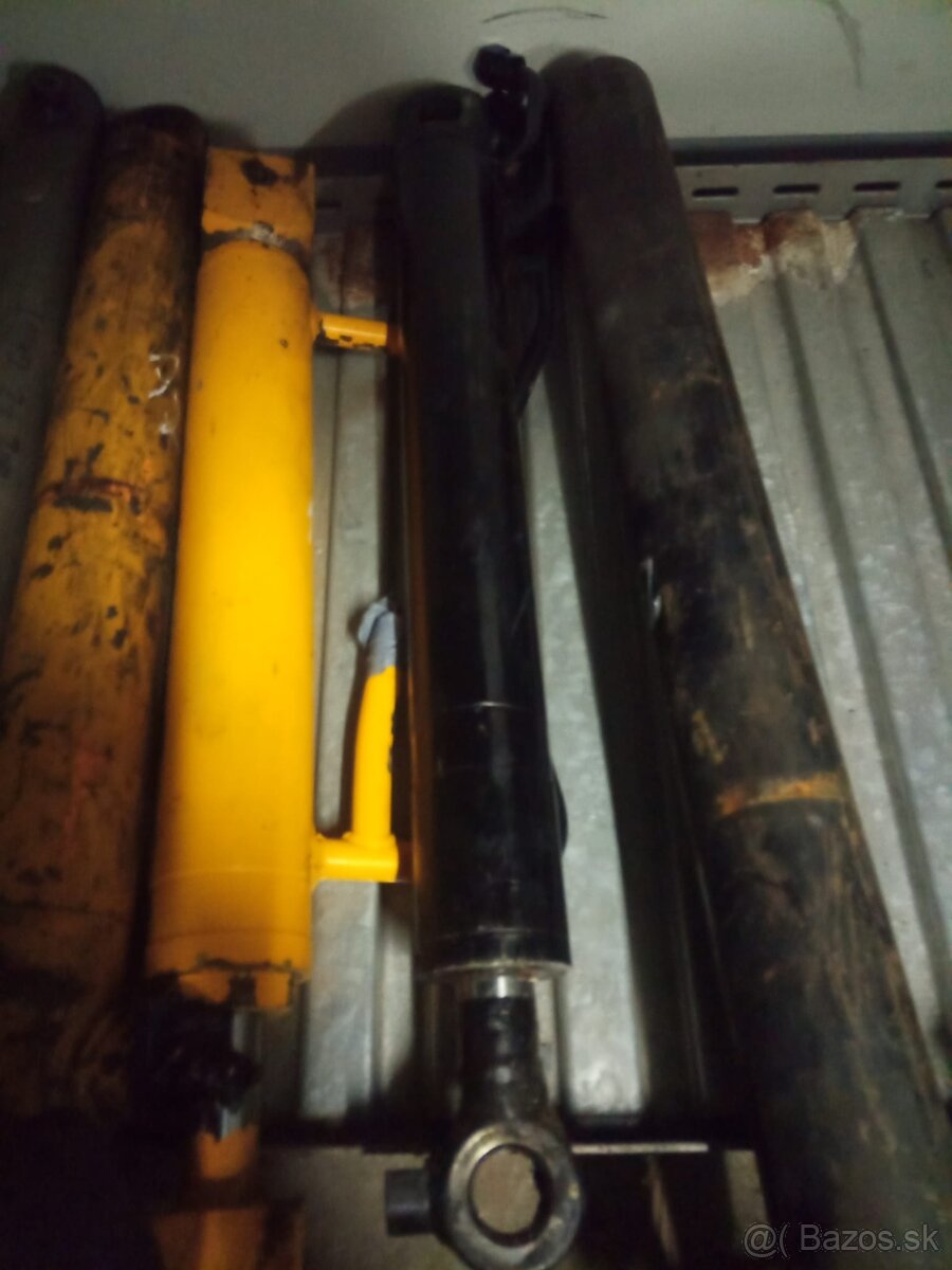 Zetor piestnica nakladač rampovač vlecka - 8