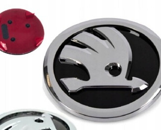 Logo na kapotu - kufor - 8