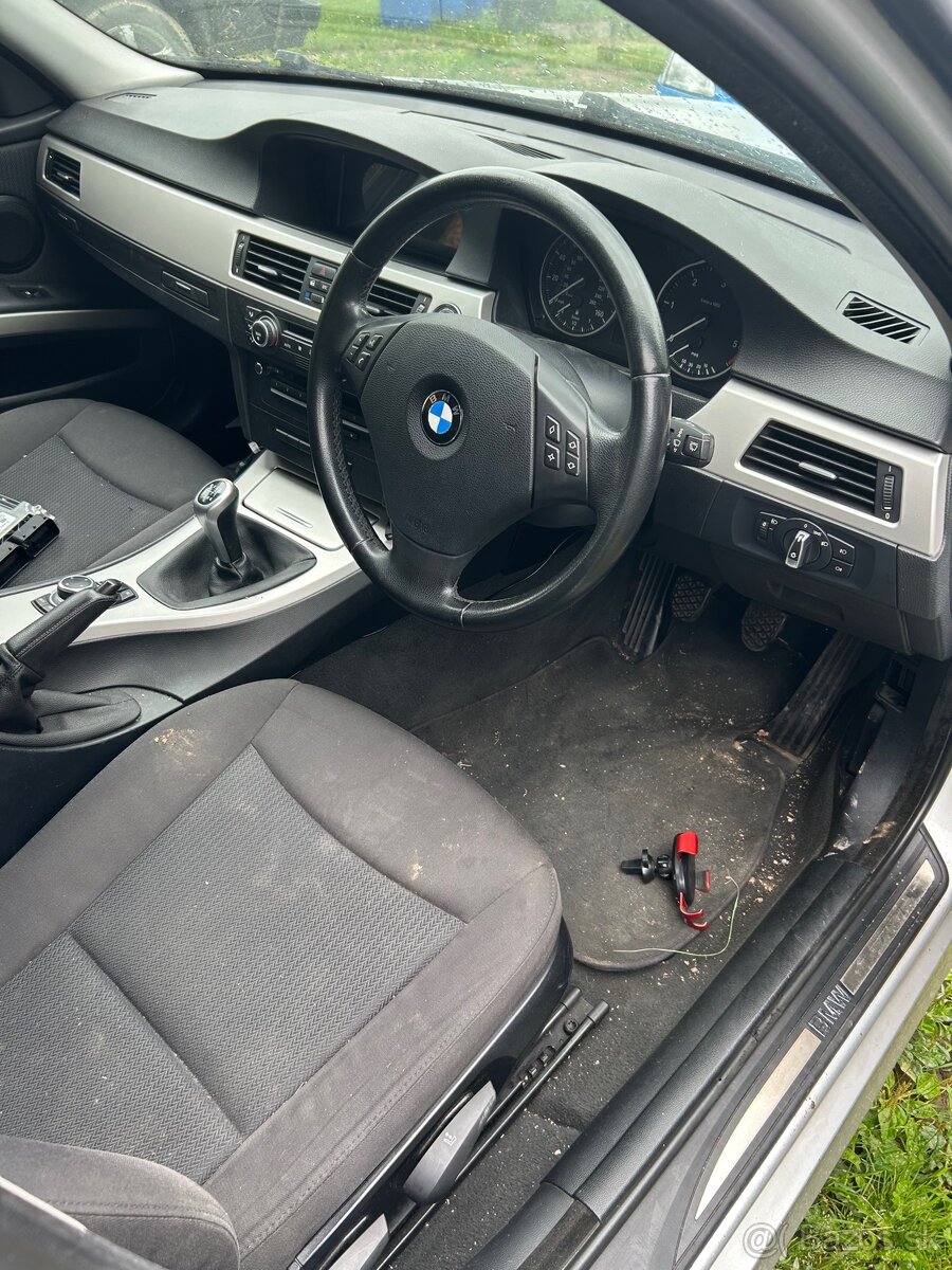 Bmw e91 318d 105kw GB bez motora. - 8