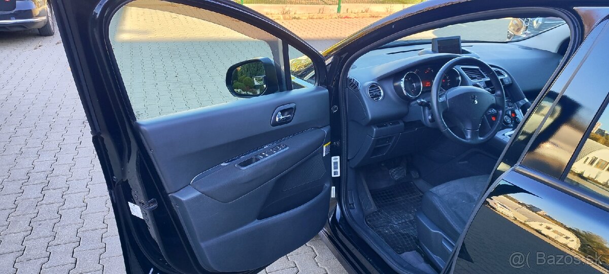 PEUGEOT 3008 1.6HDI AUTOMAT - 8