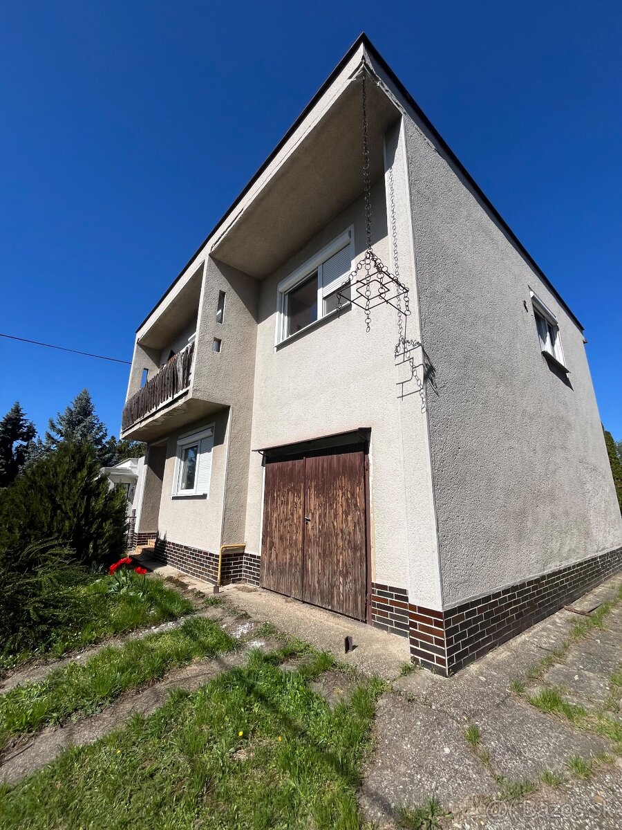 Na predaj v Štúrove RD - 8