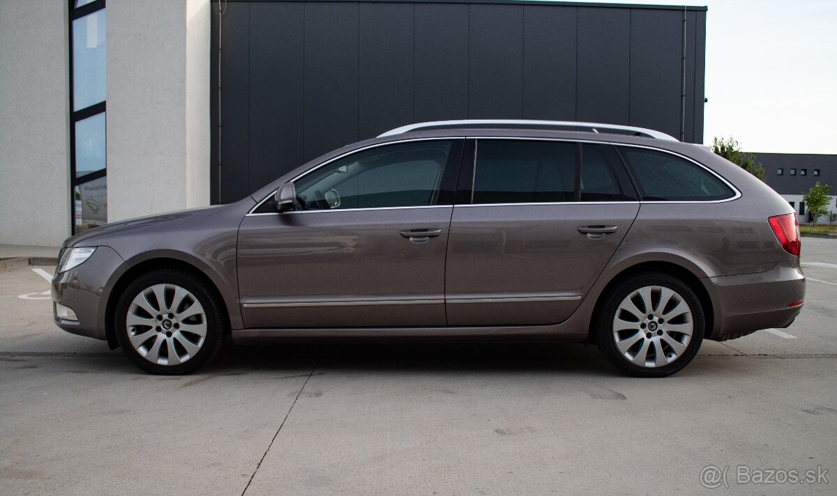 Škoda superb 2.0 TDI Elegance - 8