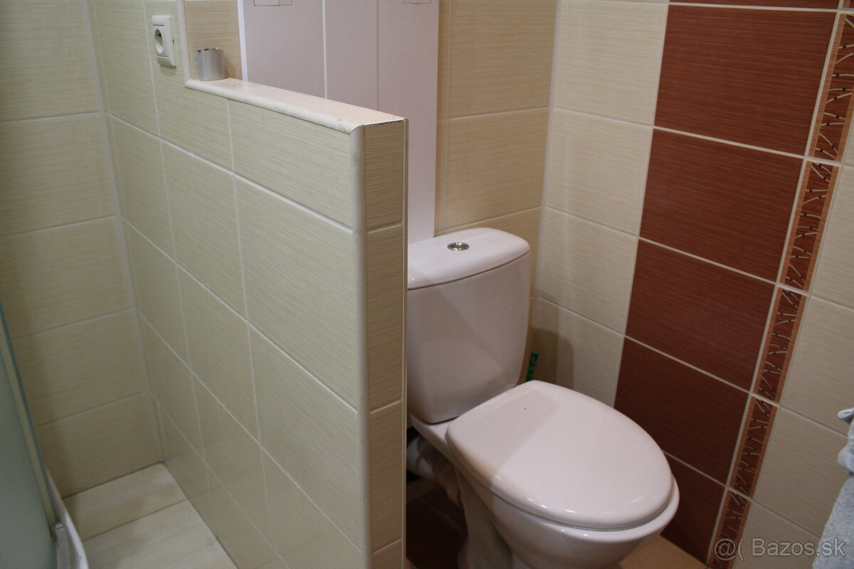 EXKLUZÍVNE-SPEKTRUM REALITY- Na Predaj garsónka 23 m2 s logg - 8