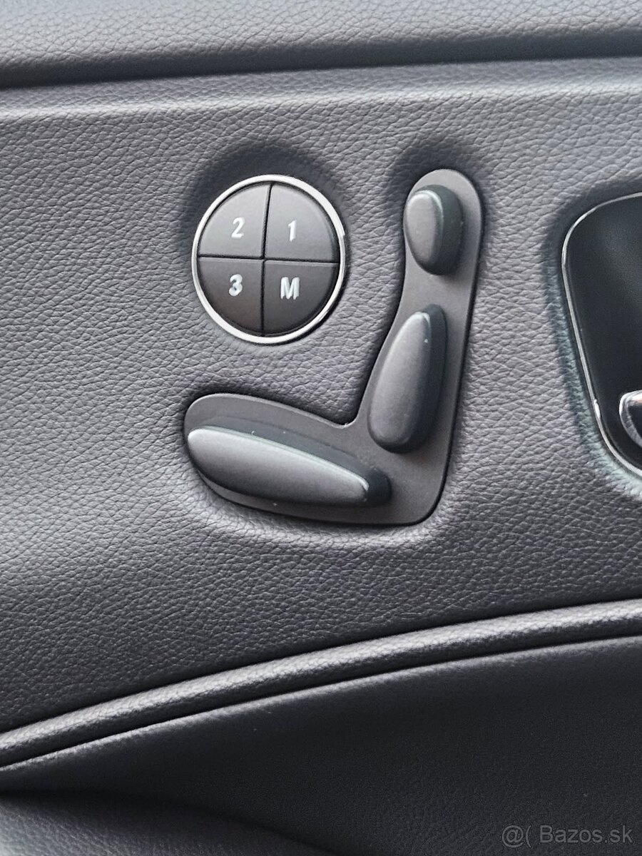 Mercedes-Benz CLS 320 - 8