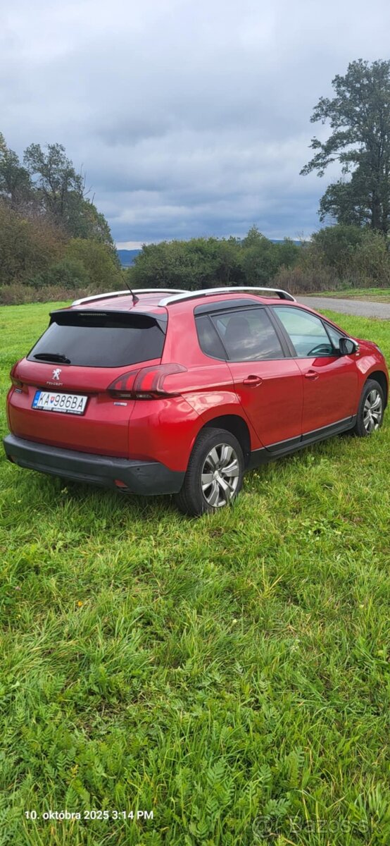 Peugeot 2008 style 1.2 PureTech 110k - 8
