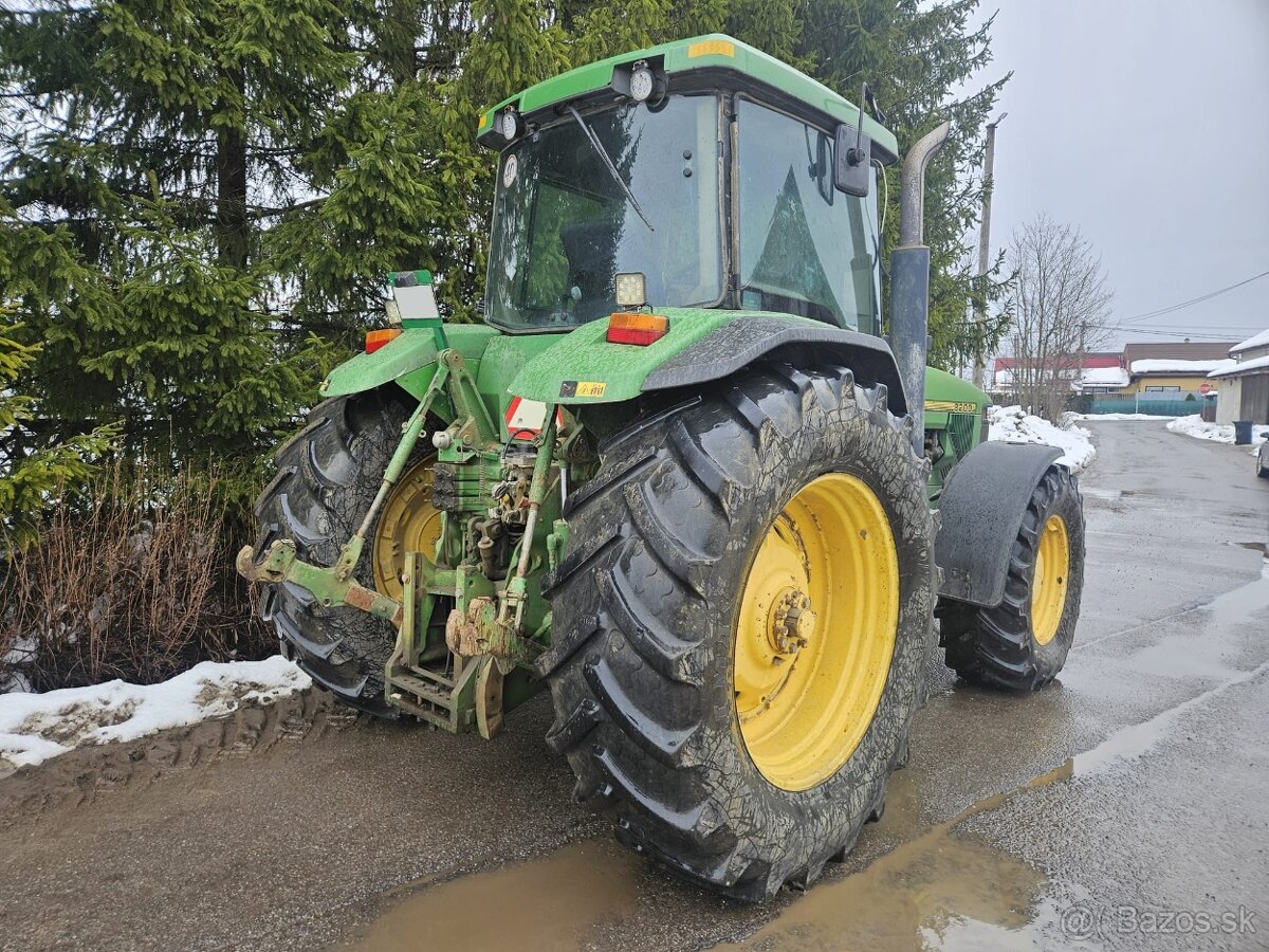 John Deere 8200 - 8