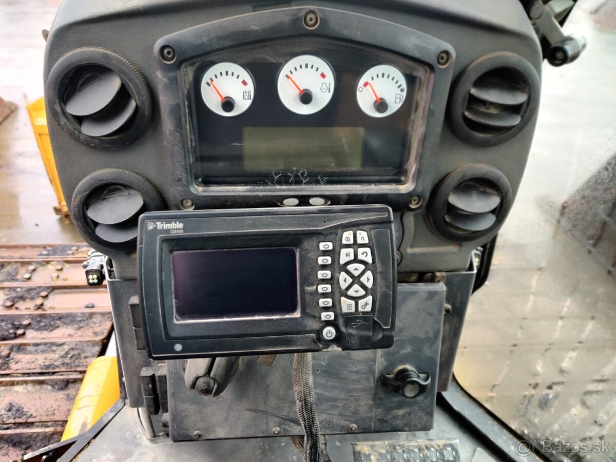 Pásový DOZÉR CAT D6K LGP - 8