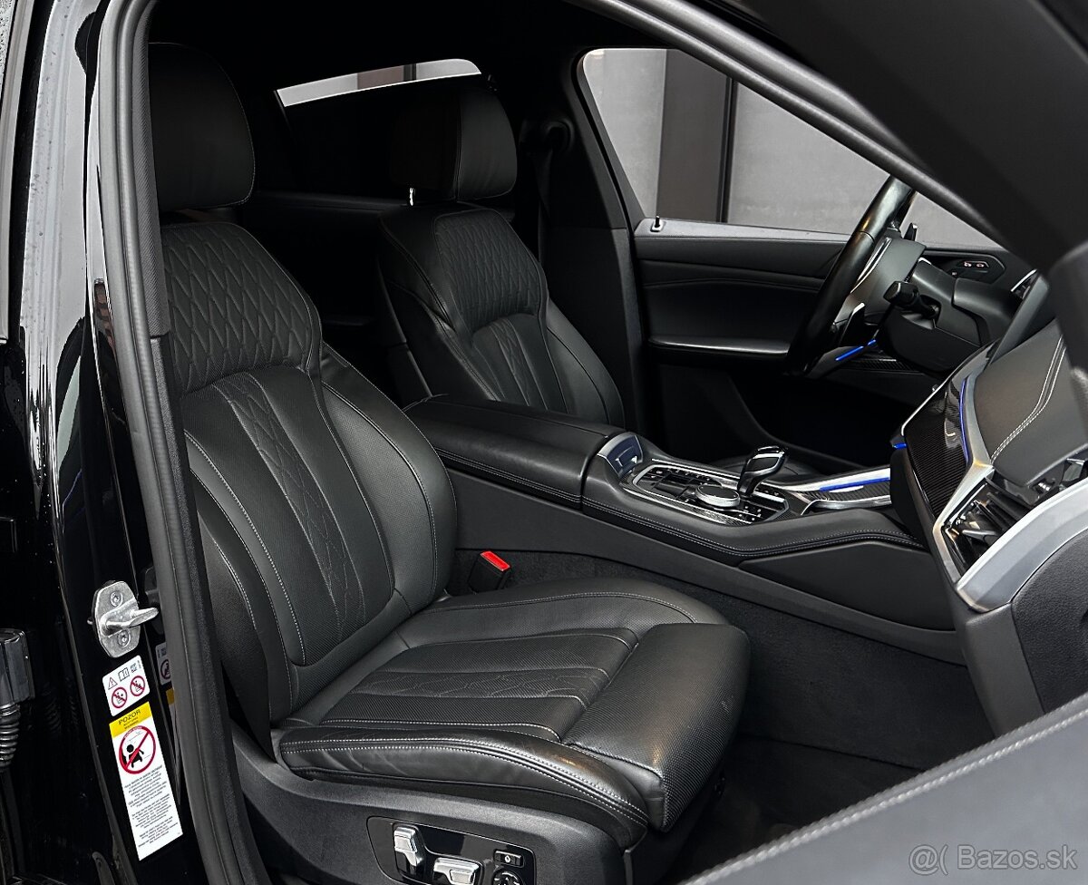 BMW X6 30d xDrive Msport – TOP stav - 8