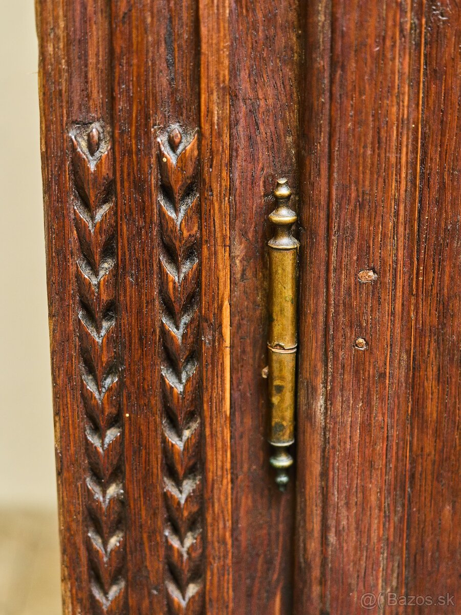 Klasicistický dubový sekretár s komodou z obdobia okolo roku - 8