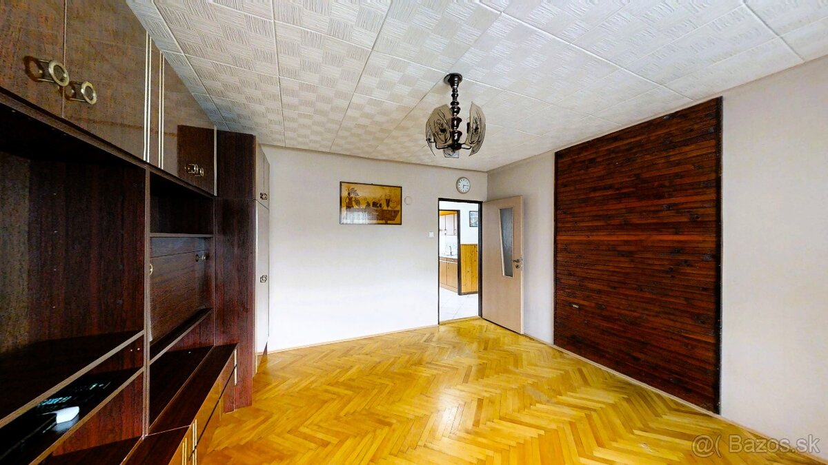 3-izb.byt - Považský Chlmec,ZA - 8