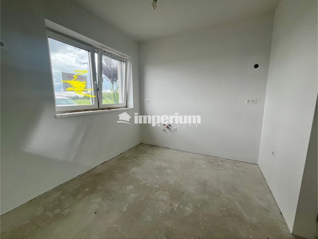 Rovinka -predaj 4 izbový byt so záhradkou. - 8