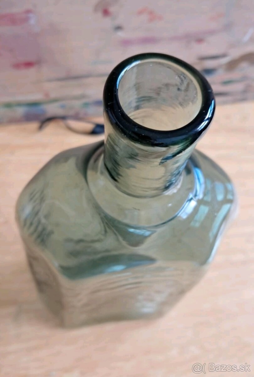 Staršie sklenené fľaše - 8