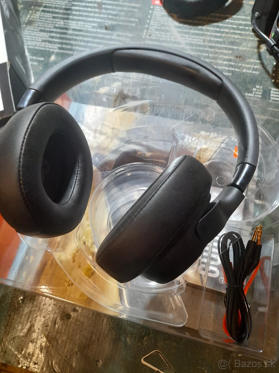 Predám slúchadlá JBL TUNE 760NC - 8