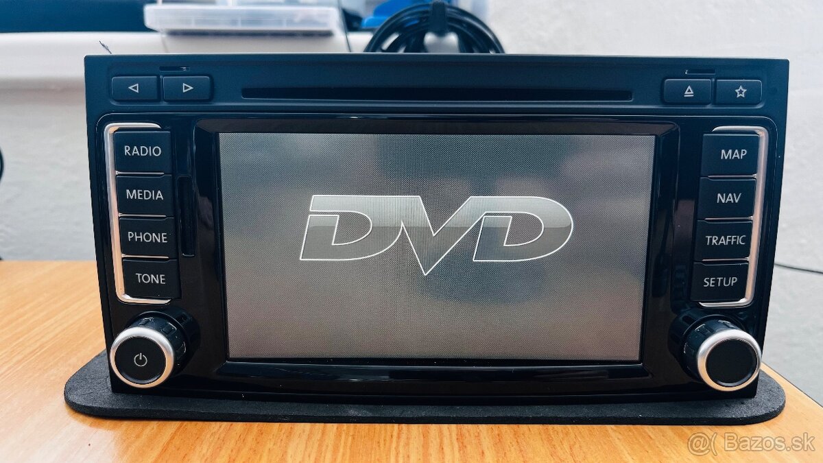 Rádio RNS 510 - Multivan / Touareg - RNS510 - DAB+ LED, SSD - 8