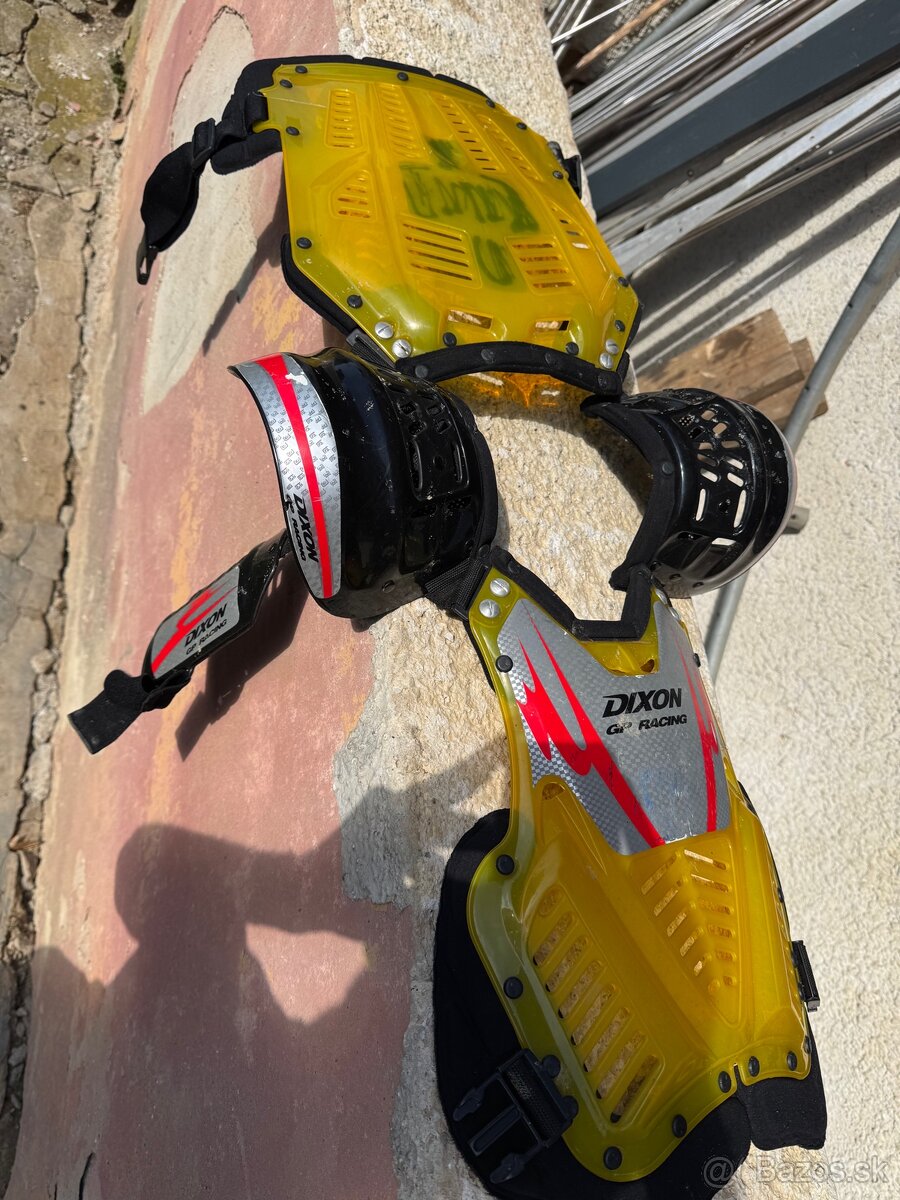 Motocrossova prilba shot - 8