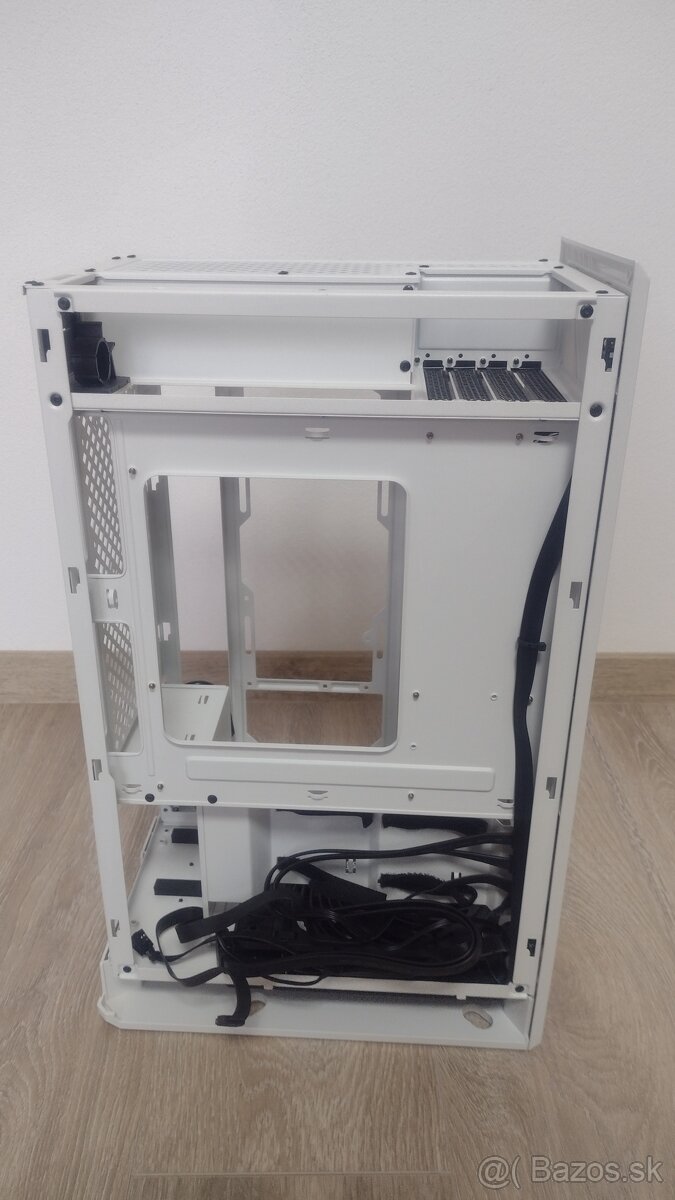 Silverstone ALTA G1M White - 8