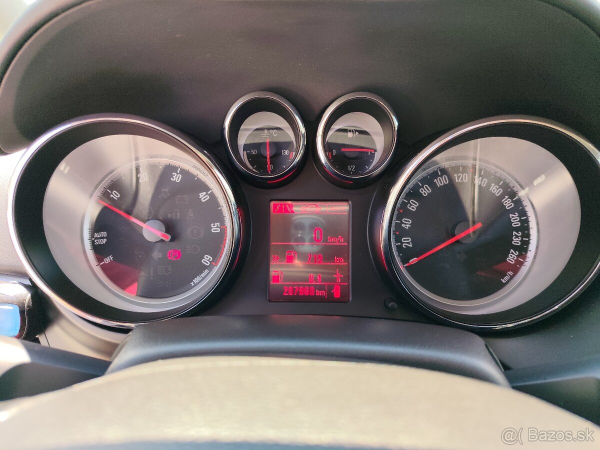 Opel Zafira - 8