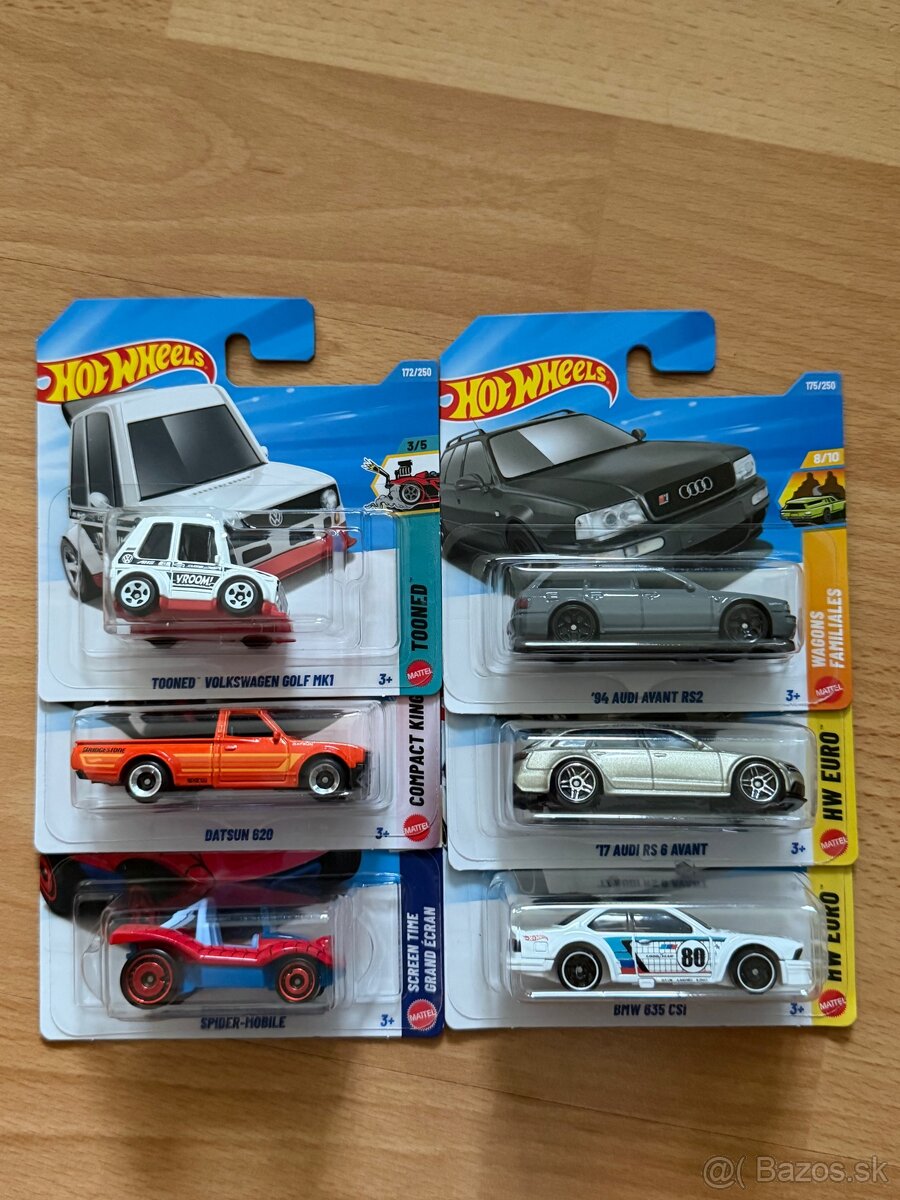 Hot wheels autíčka Mix - 8