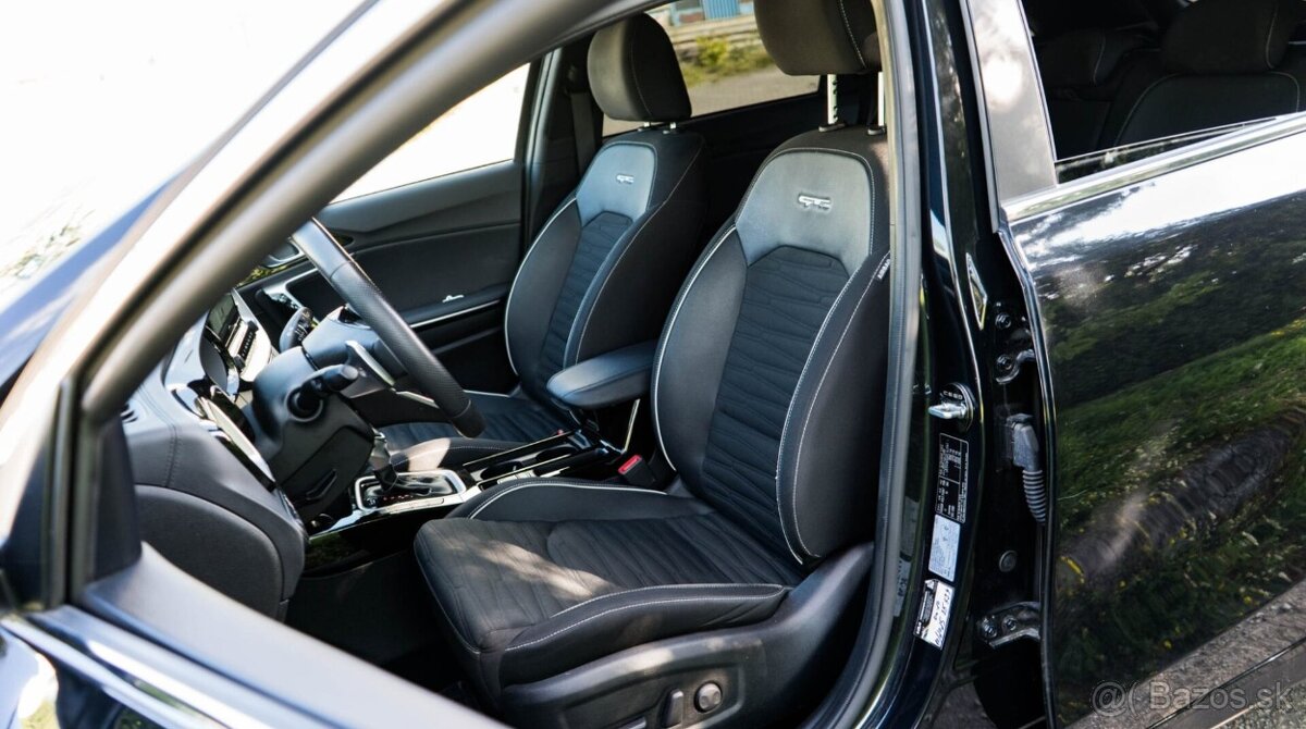 Kia Ceed SW 1.5 T-GDi GT-Line - 8